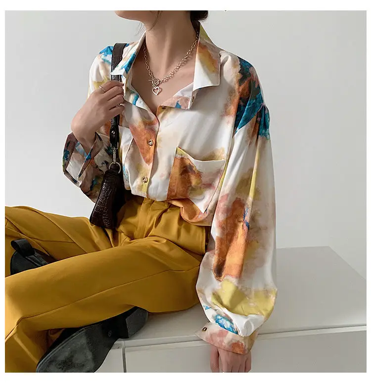 Vintage Shirt Women Spring 2021 Button Up Shirt Loose Korean Style Print Casual Blouse Women Long Sleeve Clothes
Vintage Shirt Women Spring 2021 Button Up Shirt Loose Korean Style Print Casual Blouse Women Long Sleeve Clothes