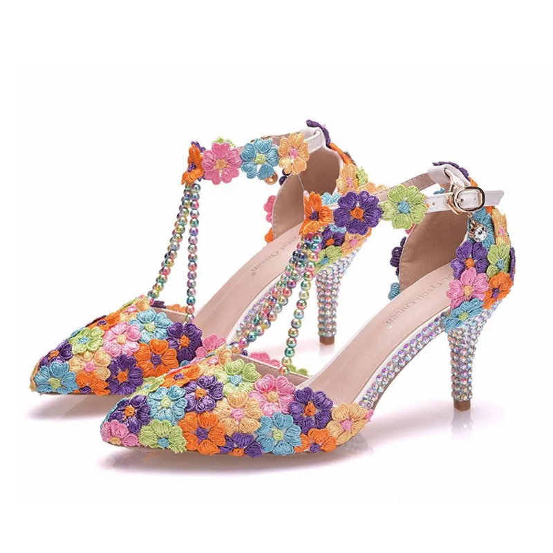 Women's large size thin heel pointed Beaded sandals rainbow Lace Beaded high heels famous family stage performance shoes
Women's large size thin heel pointed Beaded sandals rainbow Lace Beaded high heels famous family stage performance shoes