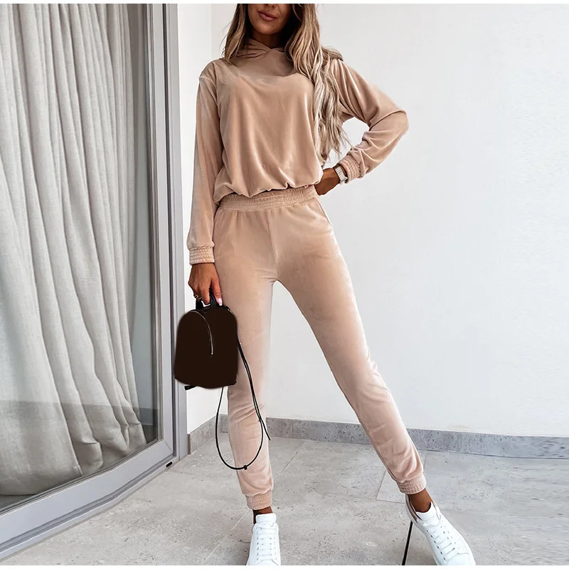2021 Ladies Streetwear Women's Velvet Pants Set 2 Autumn Long Sleeve Drawstring Tops + Women's Tights Solid Color Set
2021 Ladies Streetwear Women's Velvet Pants Set 2 Autumn Long Sleeve Drawstring Tops + Women's Tights Solid Color Set
