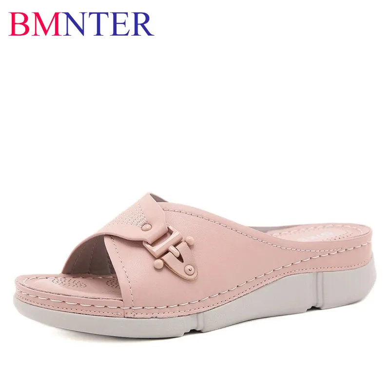 BMNTER 2021 Summer Casual flip flops Women Platform Bath Slippers Wedge Sandals Beach Slippers Calzado Mujer Fashion Women's Sli
BMNTER 2021 Summer Casual flip flops Women Platform Bath Slippers Wedge Sandals Beach Slippers Calzado Mujer Fashion Women's Sli