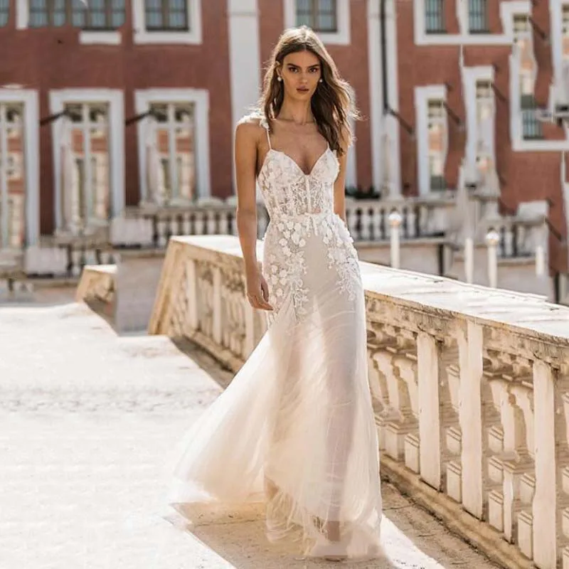 MNGRL Simple Retro Sleeveless V-neck Lace Mermaid 3D Flower Backless Wedding Gown Tail Bridal Dresses Plus Size
MNGRL Simple Retro Sleeveless V-neck Lace Mermaid 3D Flower Backless Wedding Gown Tail Bridal Dresses Plus Size