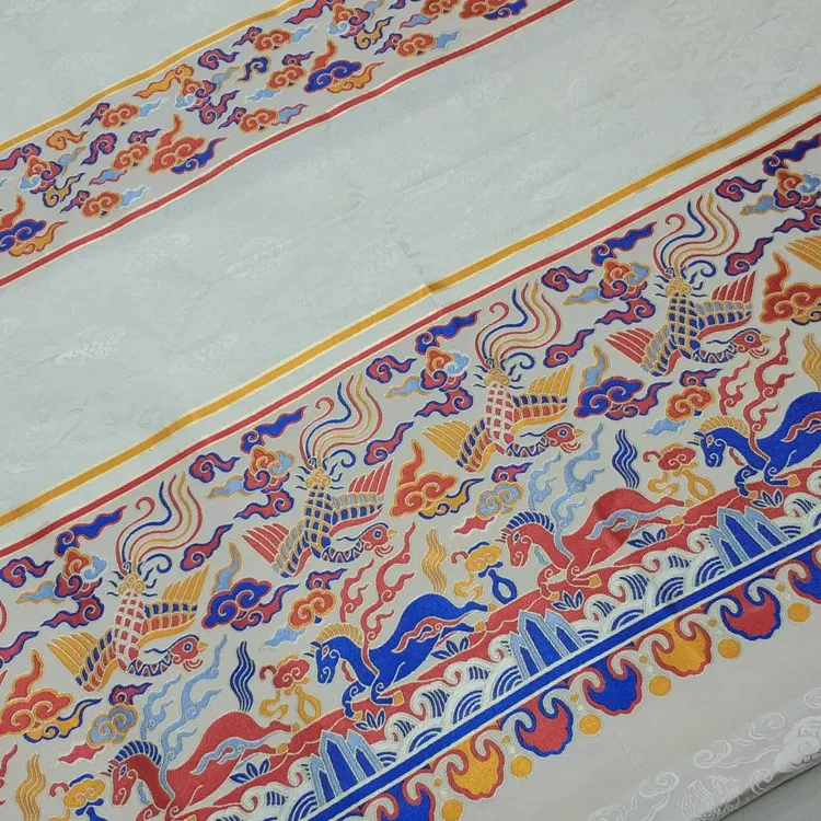 Width 59'' Chinese Style Jacquard Brocade Spinning Silk Fabric By The Yard For HanFu Cheongsam Cushion Pillow Material
Width 59'' Chinese Style Jacquard Brocade Spinning Silk Fabric By The Yard For HanFu Cheongsam Cushion Pillow Material
