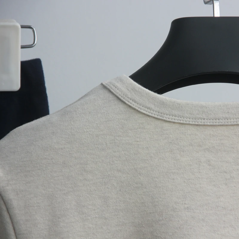 Men's Jacquard fabric O-neck cotton Pullover set autumn Thermal Underwear sets Crew neck long sleeve home pajamas set
Men's Jacquard fabric O-neck cotton Pullover set autumn Thermal Underwear sets Crew neck long sleeve home pajamas set