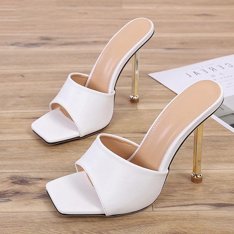 Fashion High Heels Slippers Square Toe PU Leather Sandals Ladies High Heels Women Casual Shoes Outdoor Slipper Summer Pumps 2021 
Fashion High Heels Slippers Square Toe PU Leather Sandals Ladies High Heels Women Casual Shoes Outdoor Slipper Summer Pumps 2021