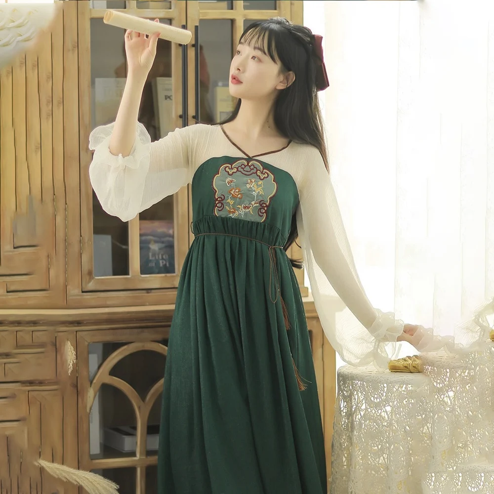 Elegant Vintage Long Sleeve Fairy Dress Chinese Style Embroidery Women Designer Midi Dress New Korean One-piece Lady Party Dress
Elegant Vintage Long Sleeve Fairy Dress Chinese Style Embroidery Women Designer Midi Dress New Korean One-piece Lady Party Dress