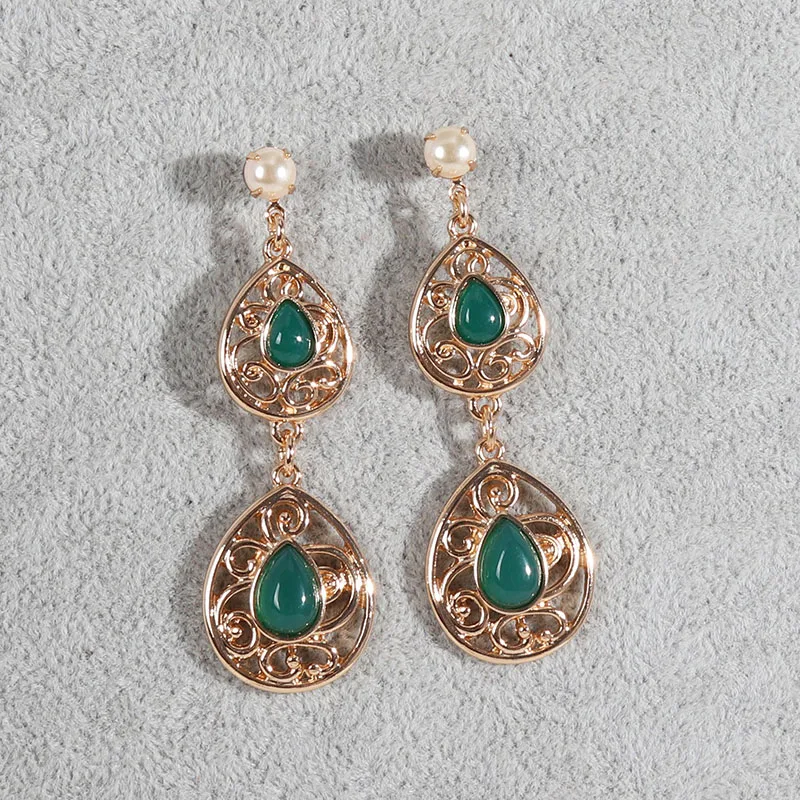 Ins Gold Hollow Out Flower Double Layers Pearl Beads French Geometric Piercing Earrings Vintage Trendy Women Party Jewelry
Ins Gold Hollow Out Flower Double Layers Pearl Beads French Geometric Piercing Earrings Vintage Trendy Women Party Jewelry