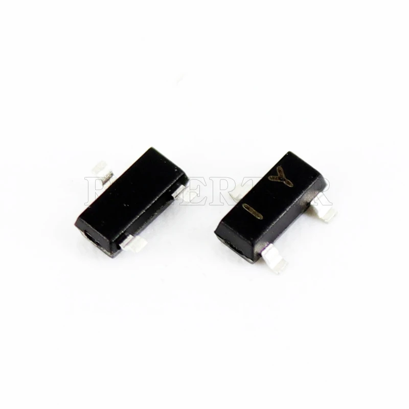 50 шт./лот Триод (транзистор) KTA1298 Y IY SOT-23 PNP,Vceo =-30 в, Ic =-800 мА, HFE = 160-320
50 шт./лот Триод (транзистор) KTA1298 Y IY SOT-23 PNP,Vceo =-30 в, Ic =-800 мА, HFE = 160-320