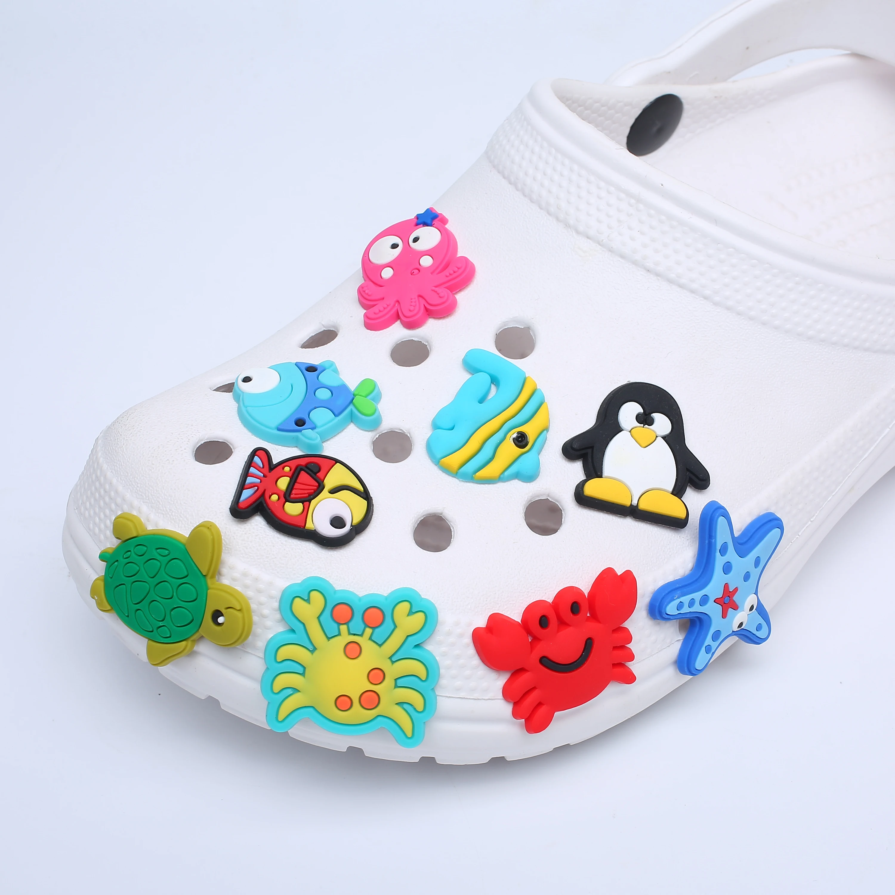 Novelty Single Sale 1pc PVC Game Shoe Charms Shoe Accessories Shoe Decoration for Croc JIBZ/ Wristbands Kids Party Xmas Hot Sale
Novelty Single Sale 1pc PVC Game Shoe Charms Shoe Accessories Shoe Decoration for Croc JIBZ/ Wristbands Kids Party Xmas Hot Sale