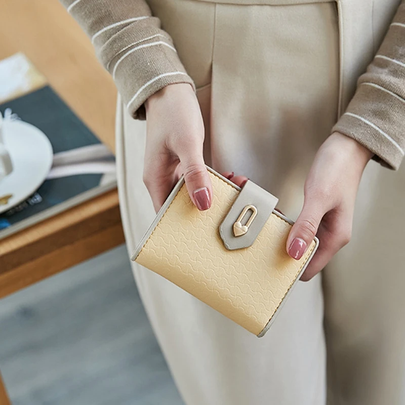 New Short Wallet Women Fashion Zipper Hasp Panelled Small Purse High Capacity Coin Purse Card Holder
New Short Wallet Women Fashion Zipper Hasp Panelled Small Purse High Capacity Coin Purse Card Holder