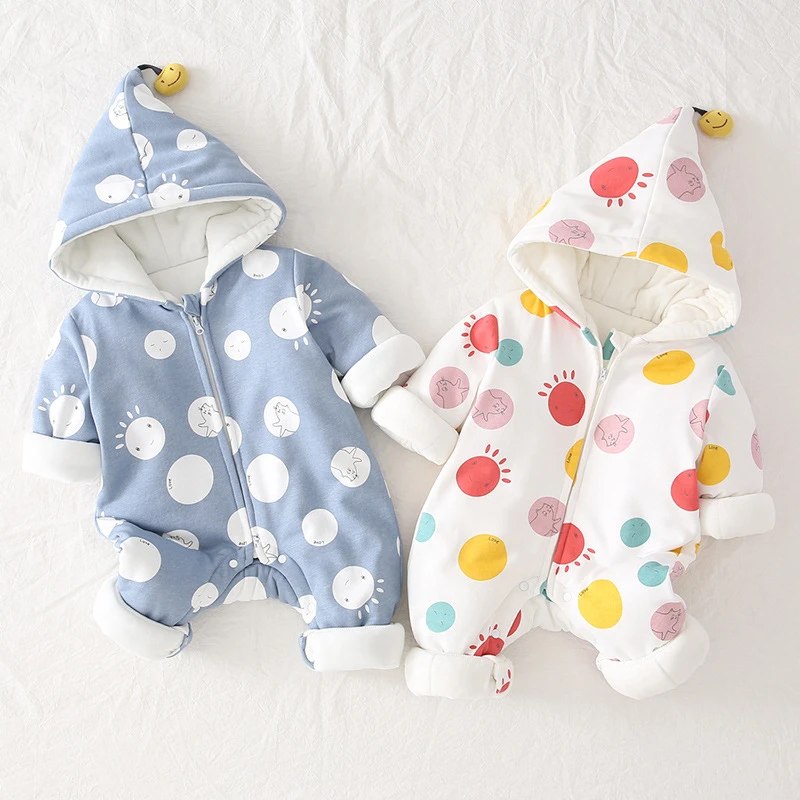 Thicken newborn baby one-piece clothes for baby winter clothes children's clothes hooded long-sleeved outing clothes
Thicken newborn baby one-piece clothes for baby winter clothes children's clothes hooded long-sleeved outing clothes