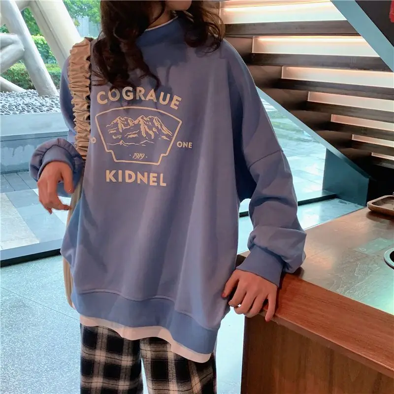 Fake two-piece sweater female tide plus velvet Korean students simple wild loose 2021 new spring and autumn fashion jacket t
Fake two-piece sweater female tide plus velvet Korean students simple wild loose 2021 new spring and autumn fashion jacket t
