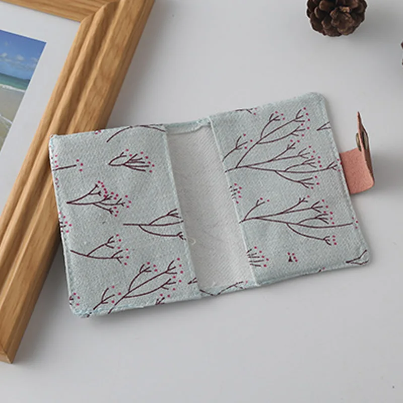 Bucolic flowers Canvas Function 24 Bits Card Holders Women Men Passport Cover Travel ID Credit Bank Card Passport Holder
Bucolic flowers Canvas Function 24 Bits Card Holders Women Men Passport Cover Travel ID Credit Bank Card Passport Holder