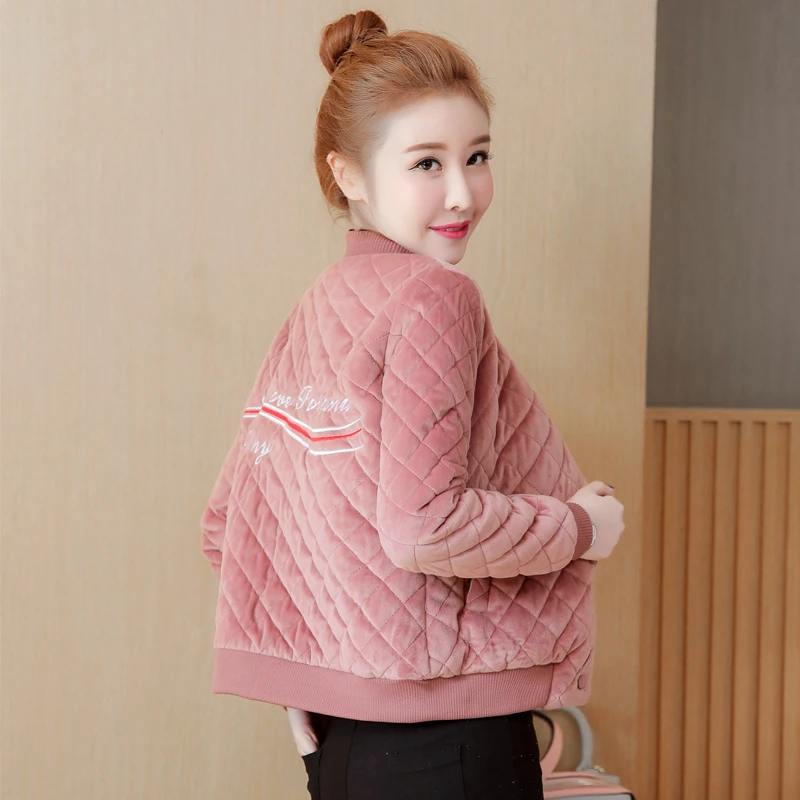 Новая короткая куртка из хлопка с золотым бархатным утеплителем, Осень-зима 2022, женская одежда, корейские свободные теплые парки, пальто, же...
Новая короткая куртка из хлопка с золотым бархатным утеплителем, Осень-зима 2022, женская одежда, корейские свободные теплые парки, пальто, же...