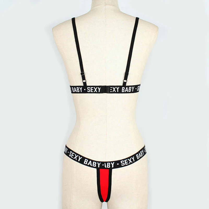 New Women's Sexy Sports Underwear Set Girl Sexy Bandage Corset Letter Push Up Bra+Thongs Panties Lingerie Summer Style 
New Women's Sexy Sports Underwear Set Girl Sexy Bandage Corset Letter Push Up Bra+Thongs Panties Lingerie Summer Style