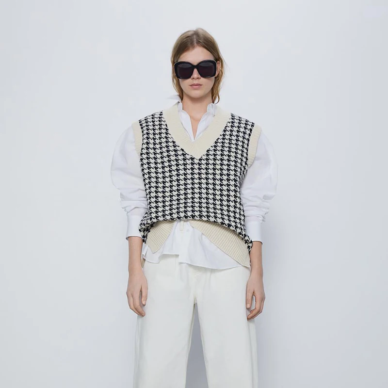 2020 Women Houndstooth Vest Sweater Casual V Neck Sleeveless Autumn Winter Jumper Knitted Korean Style Pullover Loose Tops
2020 Women Houndstooth Vest Sweater Casual V Neck Sleeveless Autumn Winter Jumper Knitted Korean Style Pullover Loose Tops