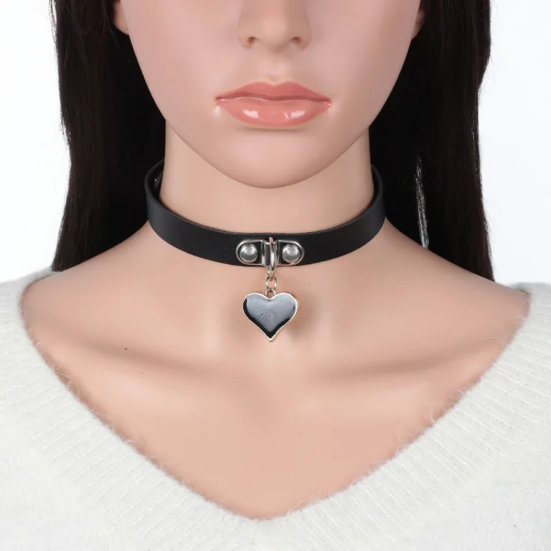 Gothic Punk Leather Choker Necklace For Women Men Girls Rivet Heart Cross Collar Necklace Rock Cosplay Jewelry Fashion Gifts
Gothic Punk Leather Choker Necklace For Women Men Girls Rivet Heart Cross Collar Necklace Rock Cosplay Jewelry Fashion Gifts