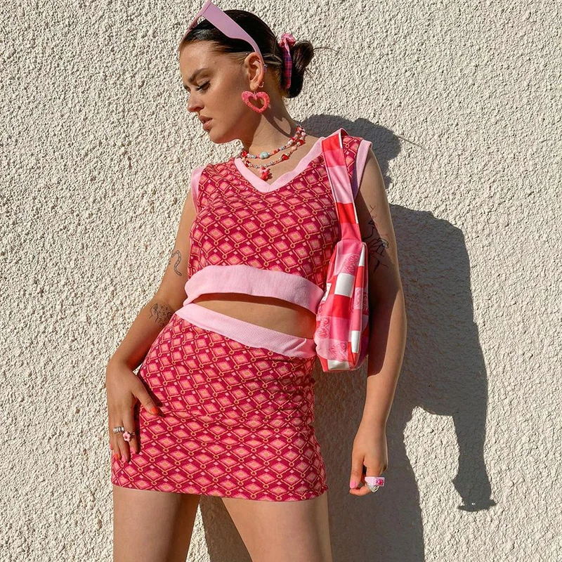 New Sleeveless Plaid Printing Tank Tops Skirt 2 Piece Set Women Fashion Clothing Streetwear Party Slim Skirt Suit
New Sleeveless Plaid Printing Tank Tops Skirt 2 Piece Set Women Fashion Clothing Streetwear Party Slim Skirt Suit