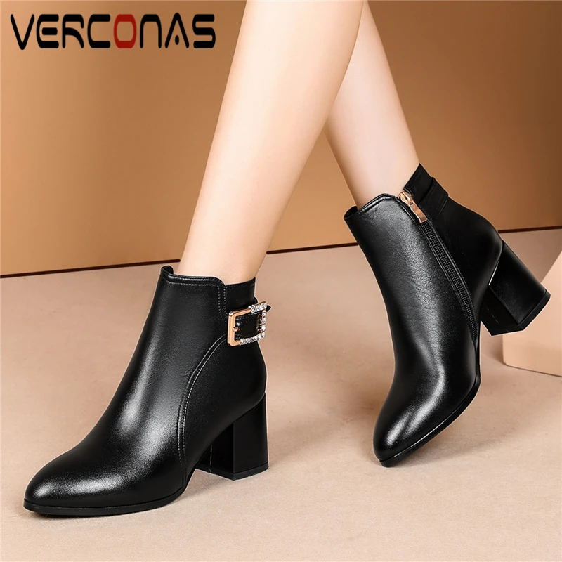 VERCONAS Fashion Concise Ankle Boots For Women New Metal Buckle Shoes Woman Autumn Winter Thick Heels Side Zipper Basic Boots
VERCONAS Fashion Concise Ankle Boots For Women New Metal Buckle Shoes Woman Autumn Winter Thick Heels Side Zipper Basic Boots