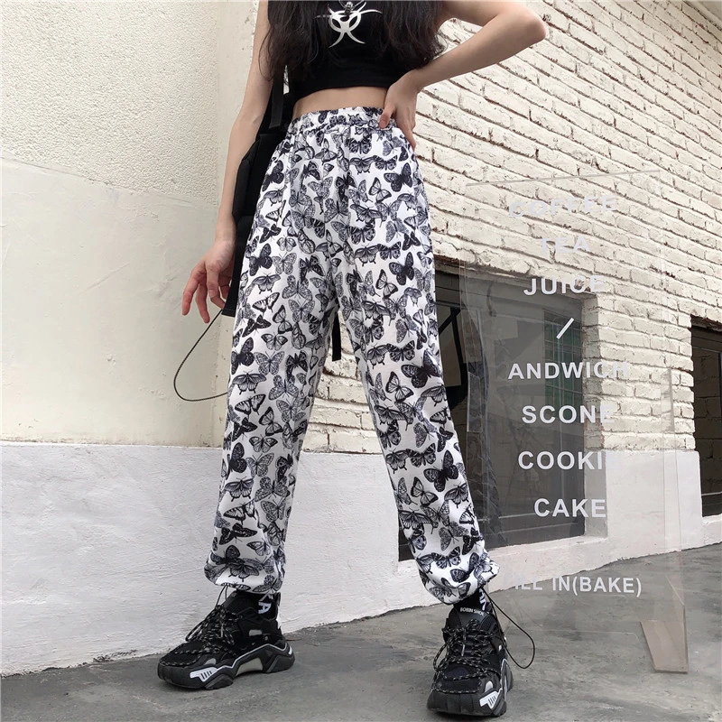 High-quality Printed Butterfly Wide-leg Pants New Summer Women Korean Harajuku Print Butterfly Chic Women Trousers Loose Casual
High-quality Printed Butterfly Wide-leg Pants New Summer Women Korean Harajuku Print Butterfly Chic Women Trousers Loose Casual