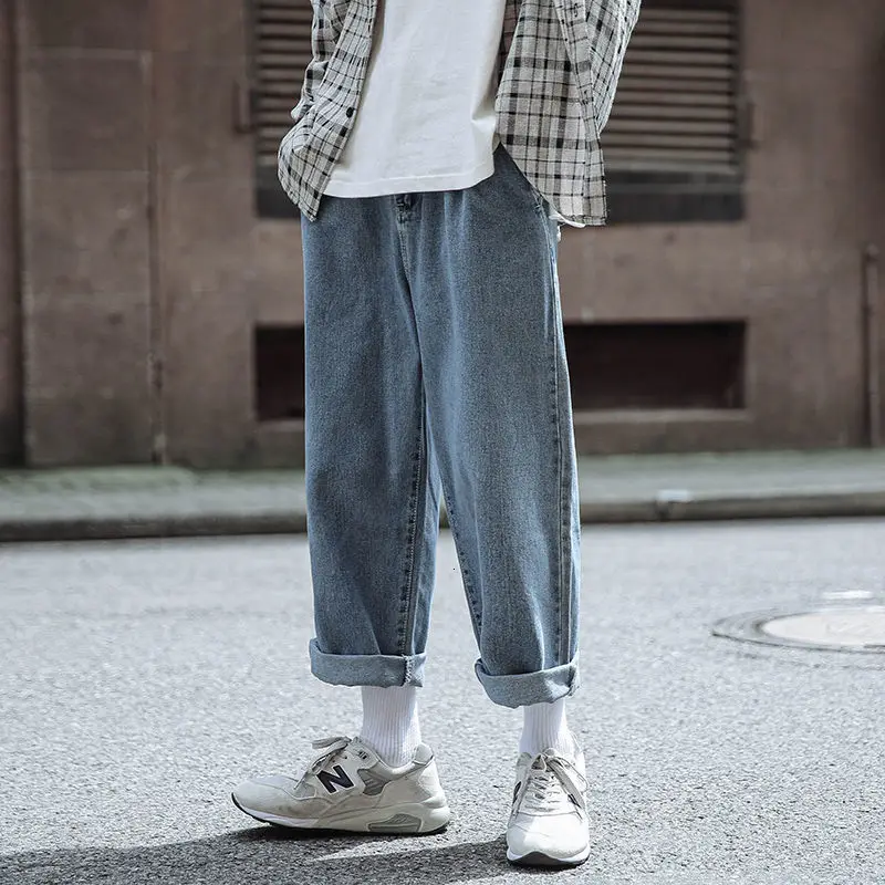 Solid Color Men's Straight Jeans Korean Man Harem Pants Casual Loose Men Denim Pants 2020 Male Trousers
Solid Color Men's Straight Jeans Korean Man Harem Pants Casual Loose Men Denim Pants 2020 Male Trousers