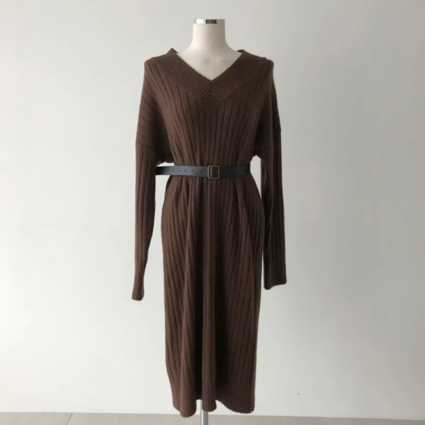 2021 New Autumn Sweater Women Dress Winter Long Sleeve Sweaters Knitted Dresses Womens Loose Maxi Oversize Knitting Robe Vestido
2021 New Autumn Sweater Women Dress Winter Long Sleeve Sweaters Knitted Dresses Womens Loose Maxi Oversize Knitting Robe Vestido