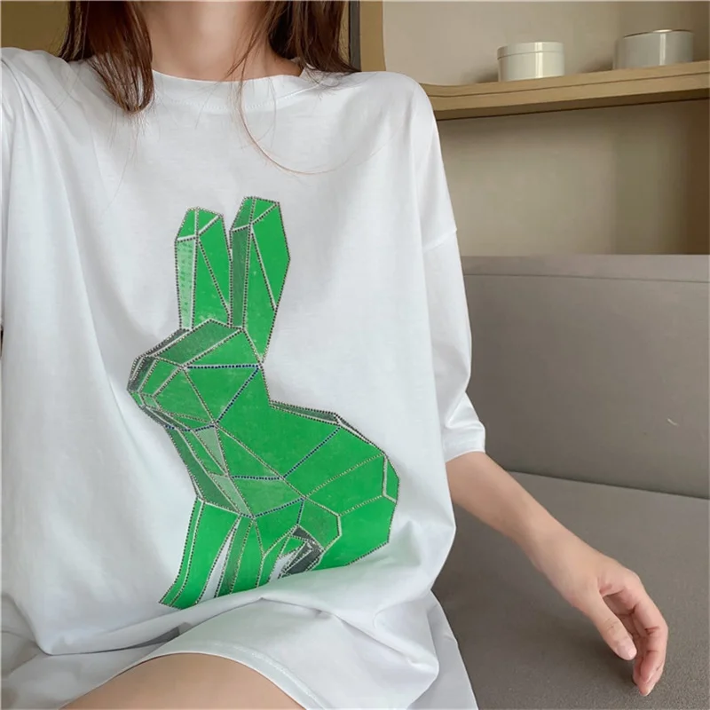 2021 Summer Korean New Heavy Industry Hot Drilling Pure Cotton Short-Sleeved T-Shirt Women Loose Mid-Length All-Match Black Top
2021 Summer Korean New Heavy Industry Hot Drilling Pure Cotton Short-Sleeved T-Shirt Women Loose Mid-Length All-Match Black Top