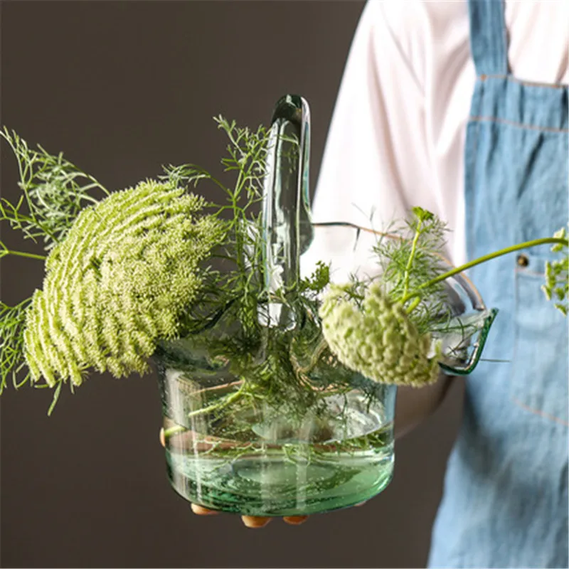 Creative bubble shopping basket bag glass vase flower living room desktop vase European style home decoration accessories gift
Creative bubble shopping basket bag glass vase flower living room desktop vase European style home decoration accessories gift