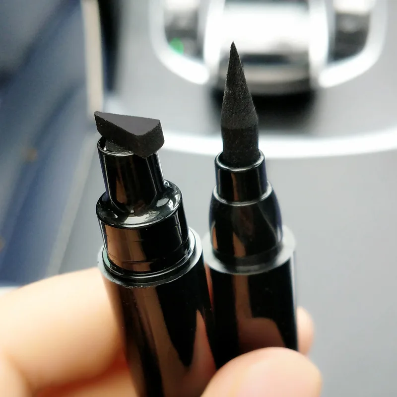 Eyeliner Double Head Black Long Lasting Eye Liner Pencil Eyeliner Tail Seal Waterproof Smudge-Proof Cosmetic Beauty Makeup 
Eyeliner Double Head Black Long Lasting Eye Liner Pencil Eyeliner Tail Seal Waterproof Smudge-Proof Cosmetic Beauty Makeup
