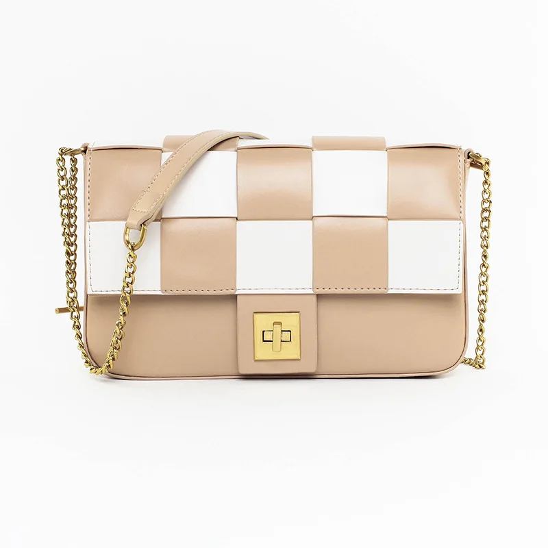 

Новинка 2021, модная текстурная плетеная маленькая квадратная сумка, женская сумочка-багет, нишевая дизайнерская маленькая сумка-мессенджер ...