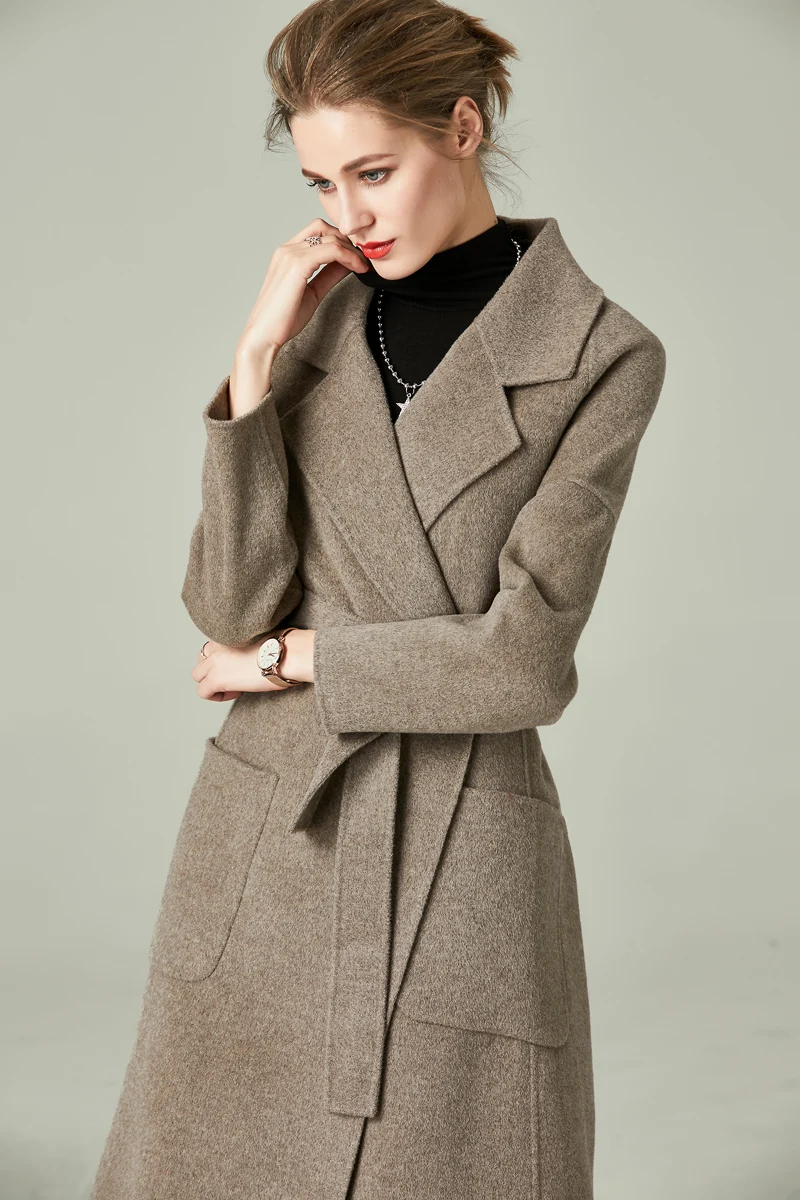 Женское модельное зимнее пальто элегантное кашемировое шерстяное с отложным