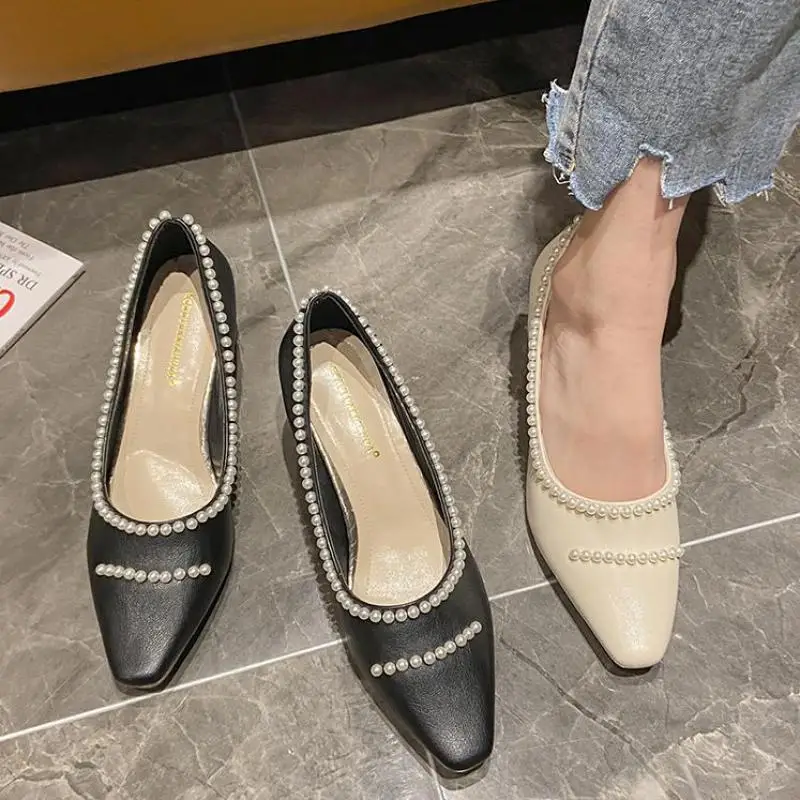 Pumps High Heels Slip-on String Bead Brand Women Shoes Square Heel Single Shoes Wedding Shoes Plataformas Mujer Ladies Shoe
Pumps High Heels Slip-on String Bead Brand Women Shoes Square Heel Single Shoes Wedding Shoes Plataformas Mujer Ladies Shoe