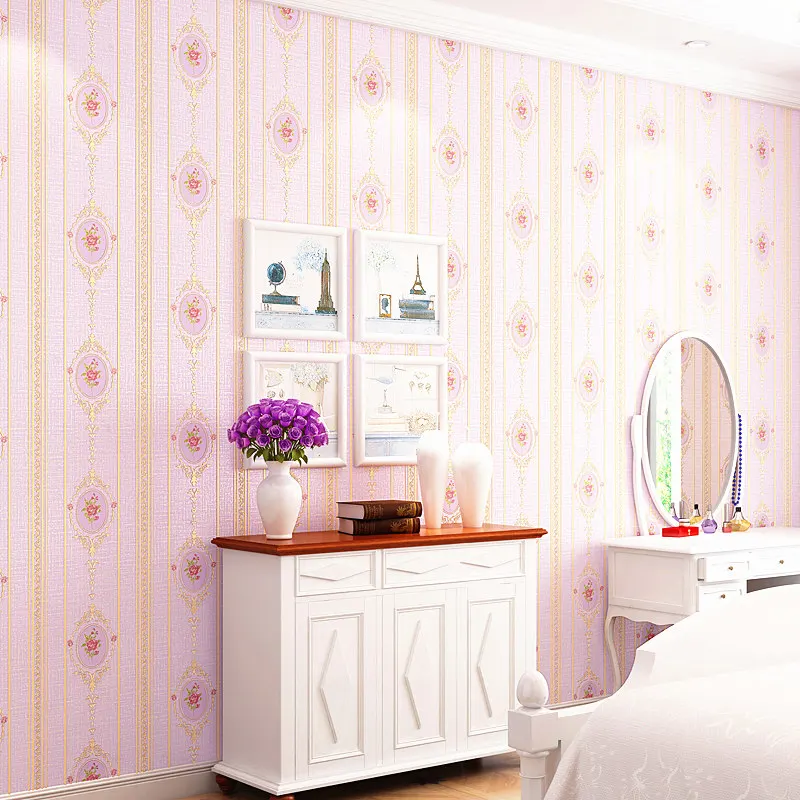 Pink vertical stripes for the hotel girl bedroom Living room Wallpaper European pastoral non-woven wallpaper
Pink vertical stripes for the hotel girl bedroom Living room Wallpaper European pastoral non-woven wallpaper
