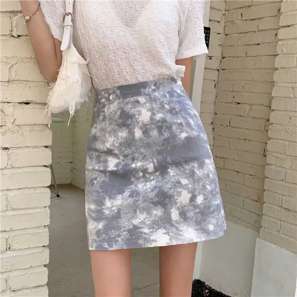 Tie dyed skirt summer new 2021 women's high waist and buttocks design
Tie dyed skirt summer new 2021 women's high waist and buttocks design