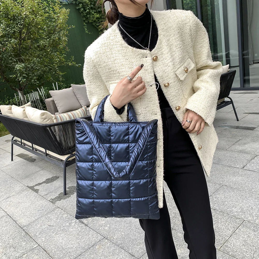 Large Shoulder Bag For Women 2020 Winter Nylon HandBags Luxury Space Pad Cotton Crossbody Tote Bags Ladies Down Bag New
Large Shoulder Bag For Women 2020 Winter Nylon HandBags Luxury Space Pad Cotton Crossbody Tote Bags Ladies Down Bag New