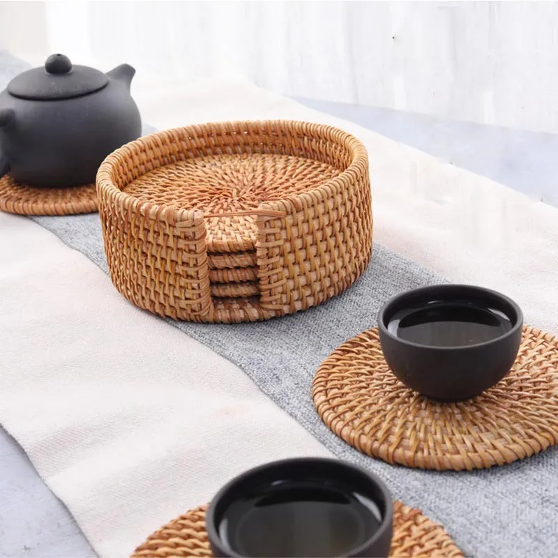 6pcs Rattan Woven Hand Woven Thermal Insulation Pad Coasters Pads Table Mats Dining Placemats Cup Coaster Tea Coffee Mat Set
6pcs Rattan Woven Hand Woven Thermal Insulation Pad Coasters Pads Table Mats Dining Placemats Cup Coaster Tea Coffee Mat Set