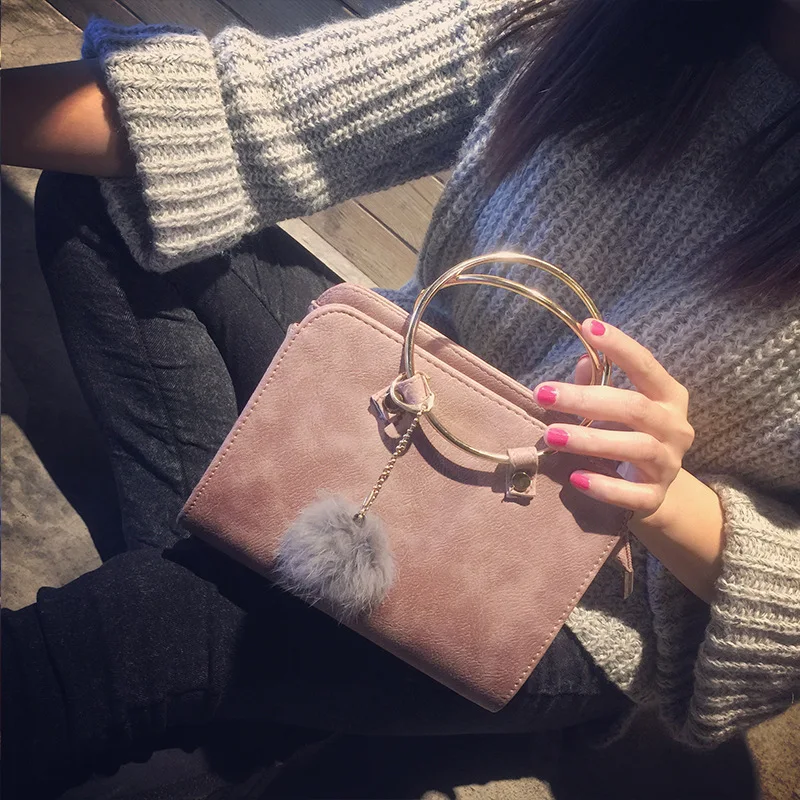 Women's Handbag Japanese Style Retro Pure Color Leather Metal Bracelet Mini Shoulder Bag Fashion Simple Female's Crossbody Bag
Women's Handbag Japanese Style Retro Pure Color Leather Metal Bracelet Mini Shoulder Bag Fashion Simple Female's Crossbody Bag