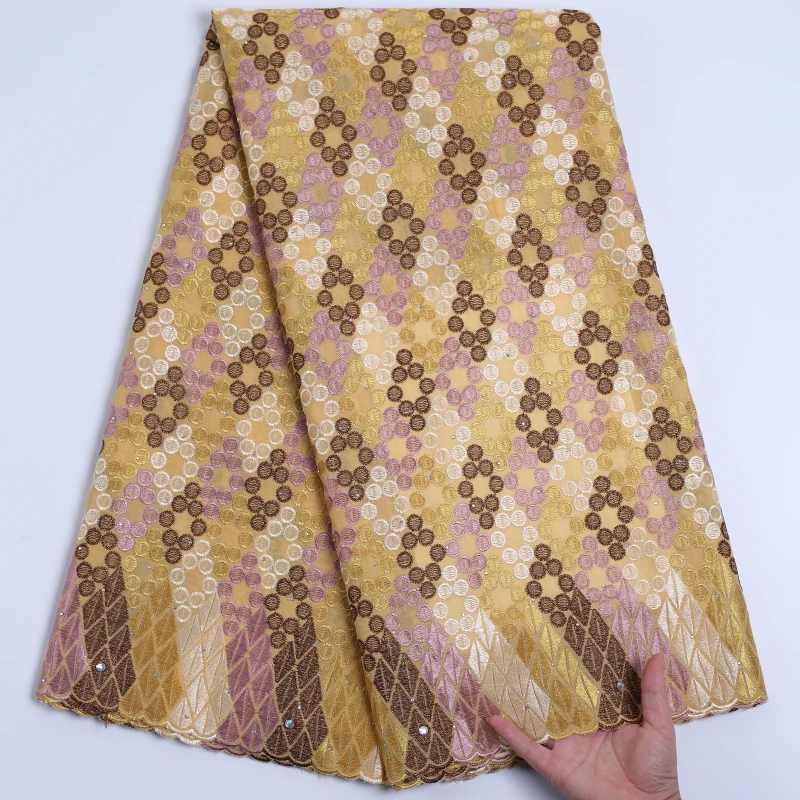 SJD LACE 2021 Small Bright Diamond Swiss Voile Fabric Beautiful African Lace Fabric Embroidery Nigeria Fabric For Wedding A2214
SJD LACE 2021 Small Bright Diamond Swiss Voile Fabric Beautiful African Lace Fabric Embroidery Nigeria Fabric For Wedding A2214