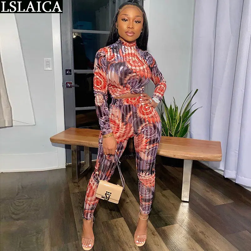 Женский комплект одежды из 2 предметов: топ с длинными рукавами и длинные штаны, элегантный повседневный комплект из двух предметов, комплек...
Женский комплект одежды из 2 предметов: топ с длинными рукавами и длинные штаны, элегантный повседневный комплект из двух предметов, комплек...