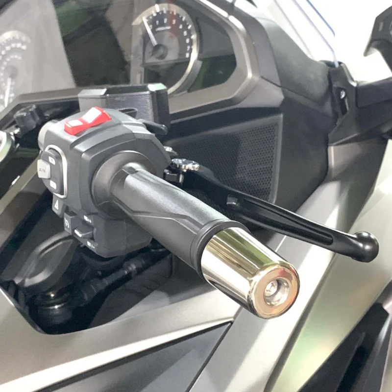 Для Honda Золотой крылом более круиз модели всадников баланс молоток заглушка для руля ручка шарика 304 нержавеющая сталь GL1800 ввиде горшка 01-20
Для Honda Золотой крылом более круиз модели всадников баланс молоток заглушка для руля ручка шарика 304 нержавеющая сталь GL1800 ввиде горшка 01-20