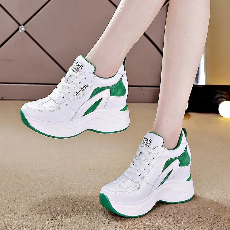 Inner increase of 5-7 cm women's 2021 thick-soled casual sports shoes all-match fashion white shoes high-top women's shoes
Inner increase of 5-7 cm women's 2021 thick-soled casual sports shoes all-match fashion white shoes high-top women's shoes
