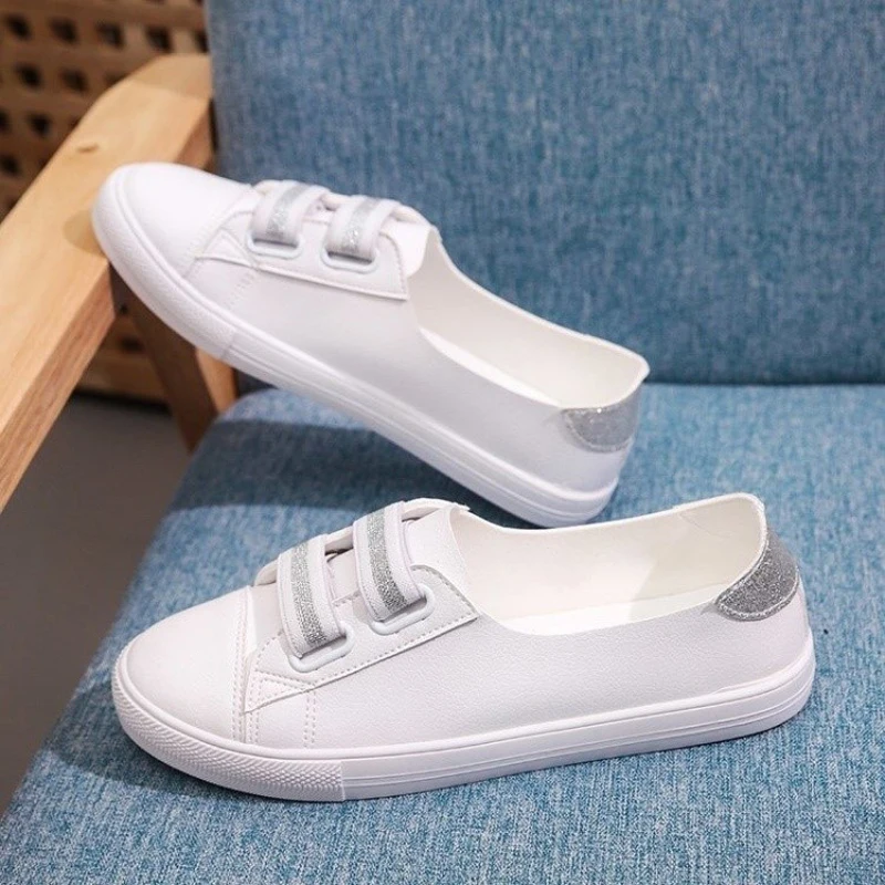 2021 Sequined breathable White Shoes Pu Leather Flats Shoes Women Round Toe Casual Sneakers Shoes Comfy Vulcanized Shoes Lady 
2021 Sequined breathable White Shoes Pu Leather Flats Shoes Women Round Toe Casual Sneakers Shoes Comfy Vulcanized Shoes Lady
