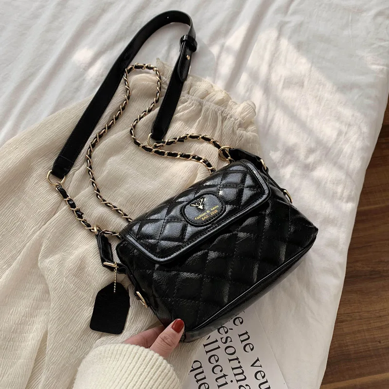 Shoulder Bag luxury handbags designer Version Luxury Wild Girls Small Square Messenger Bag bolsa feminina 2020 gg clutch purse
Shoulder Bag luxury handbags designer Version Luxury Wild Girls Small Square Messenger Bag bolsa feminina 2020 gg clutch purse