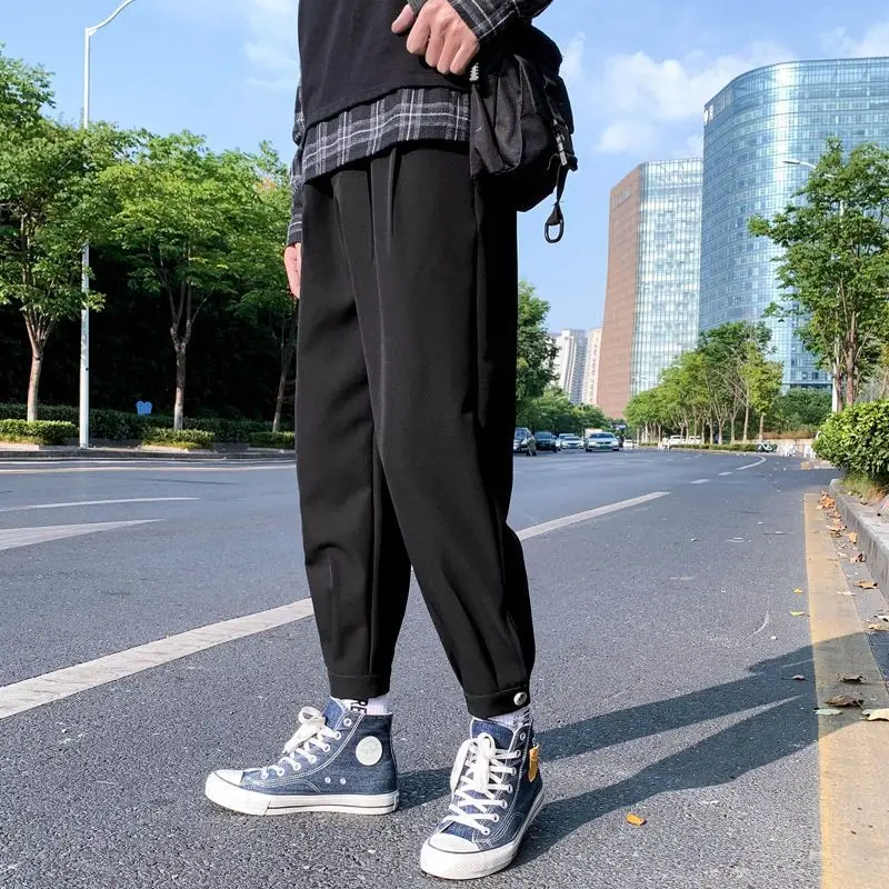 pants men autumn Korean fashion trend elastic waist student wide-leg pant handsome Hip-hop Loose Street oversize man trousers
pants men autumn Korean fashion trend elastic waist student wide-leg pant handsome Hip-hop Loose Street oversize man trousers