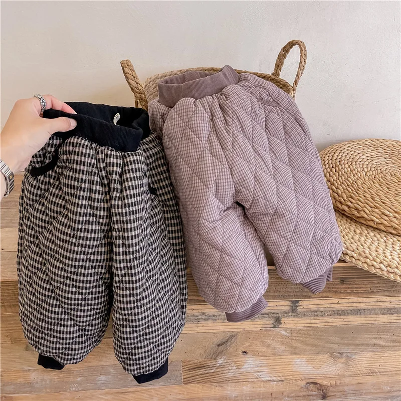 WLG Kids Winter Trousers Boys Girls Plaid Velvet Thick Black Purple Pants Baby Warm All Match Bottoms for 1-6 Years
WLG Kids Winter Trousers Boys Girls Plaid Velvet Thick Black Purple Pants Baby Warm All Match Bottoms for 1-6 Years