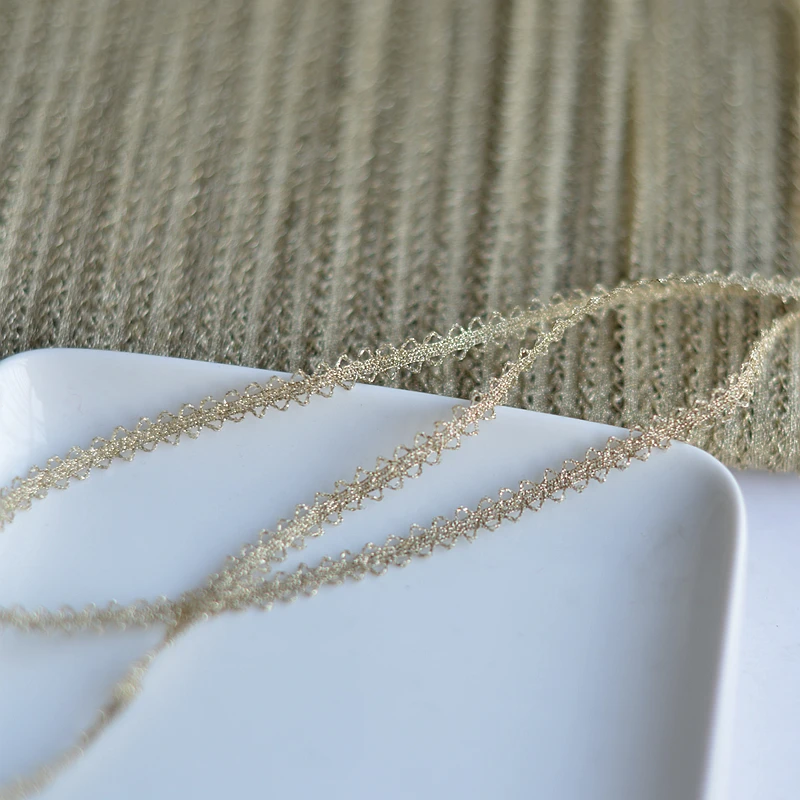 hot sale Shallow fine gold gold thread woven lace ribbon doll dress lace accessories 0.5cm H300
hot sale Shallow fine gold gold thread woven lace ribbon doll dress lace accessories 0.5cm H300