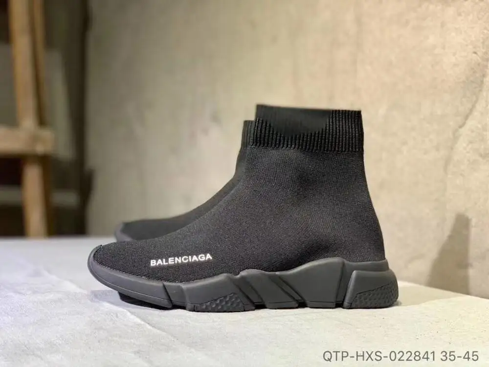 2021 HOT Balanciaga- Triple S Clear sun glasses Black shoes Women Dad Clear sun White Trainers Fashion Neon Green sneakers 04
2021 HOT Balanciaga- Triple S Clear sun glasses Black shoes Women Dad Clear sun White Trainers Fashion Neon Green sneakers 04