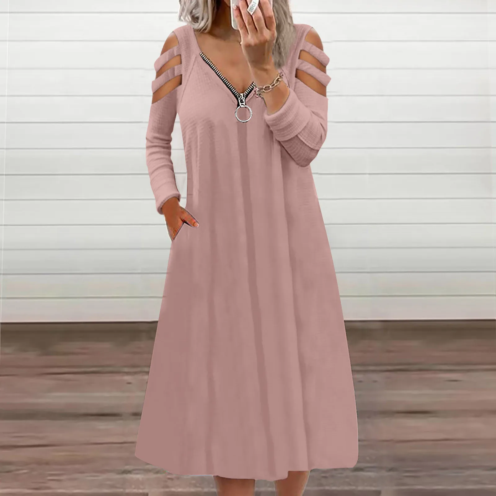 Women New Spring Fashion Solid V-neck Long Sleeve Dress Ladies Hollow Out Sleeve Zipper Party Dress Dating Dress Vestidos 
Women New Spring Fashion Solid V-neck Long Sleeve Dress Ladies Hollow Out Sleeve Zipper Party Dress Dating Dress Vestidos