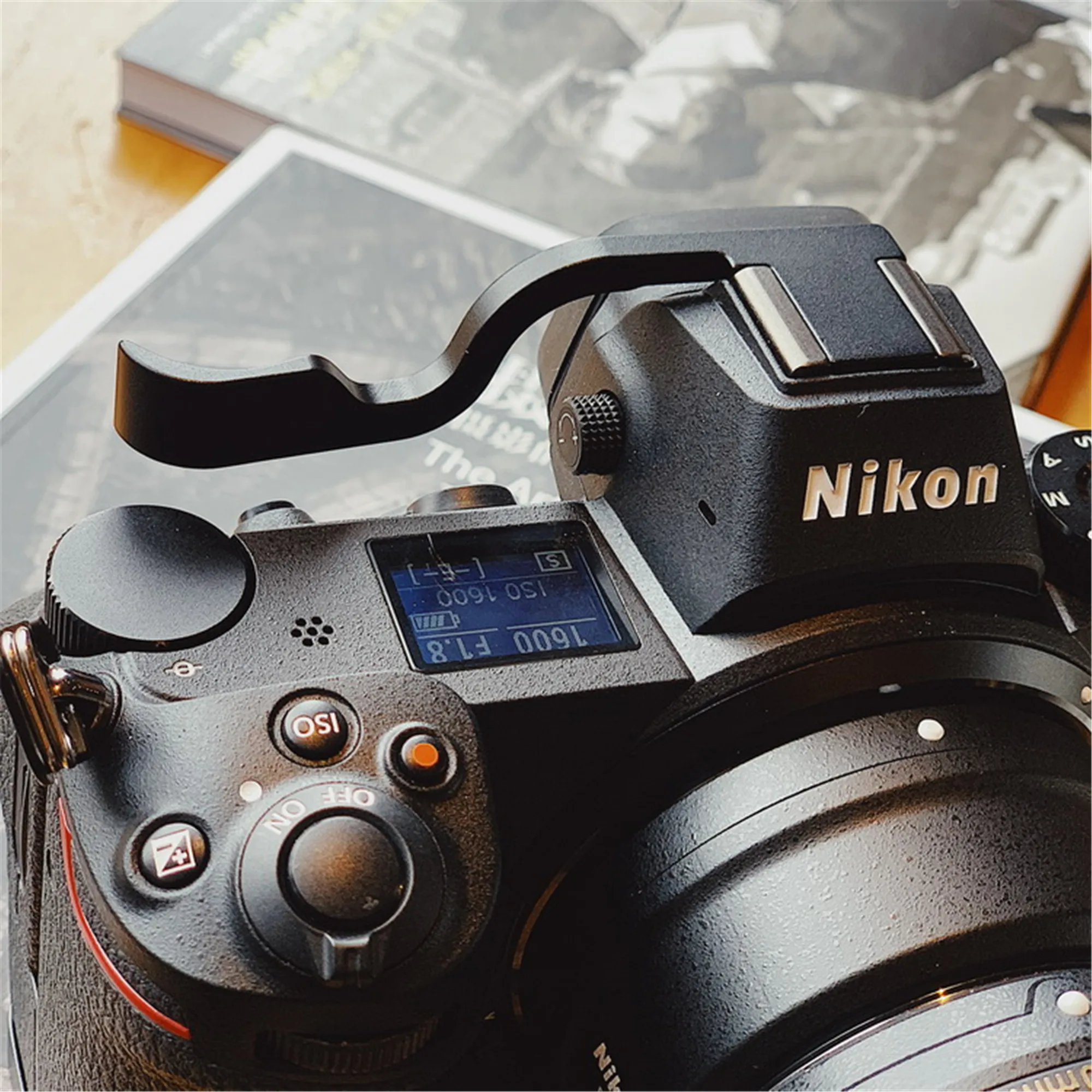 For Nikon Z6 Z7 Aluminum Thumb UP Metal Thumb Rest Thumb Grip Thumb Grip Hot Shoe Cover
For Nikon Z6 Z7 Aluminum Thumb UP Metal Thumb Rest Thumb Grip Thumb Grip Hot Shoe Cover
