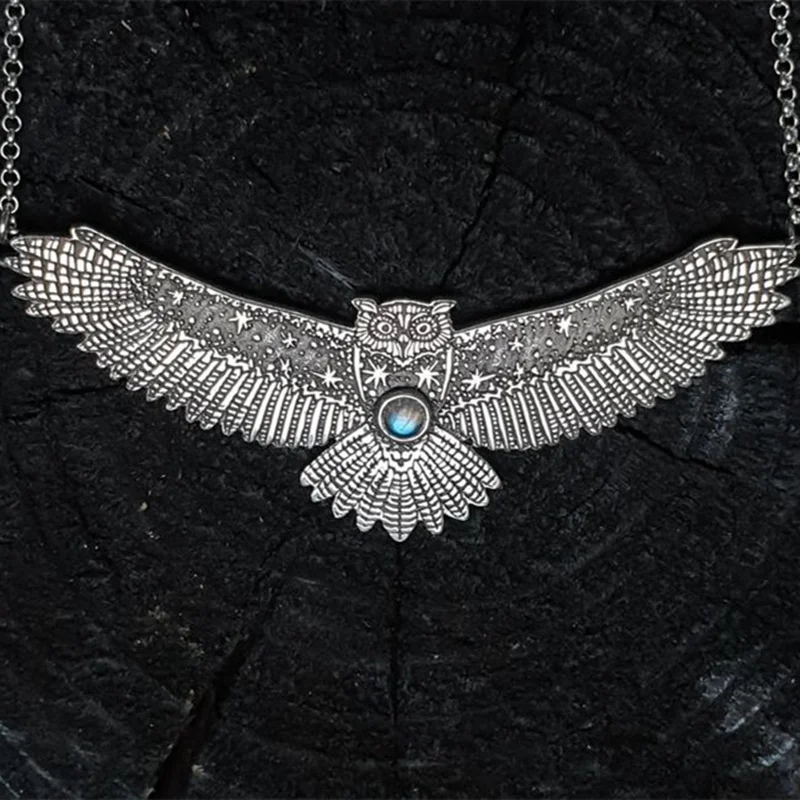 Retro Exquisite Fashion Owl Moon Forest Moonstone Necklace Woman Charm Party Jewelry Accessories Gift
Retro Exquisite Fashion Owl Moon Forest Moonstone Necklace Woman Charm Party Jewelry Accessories Gift