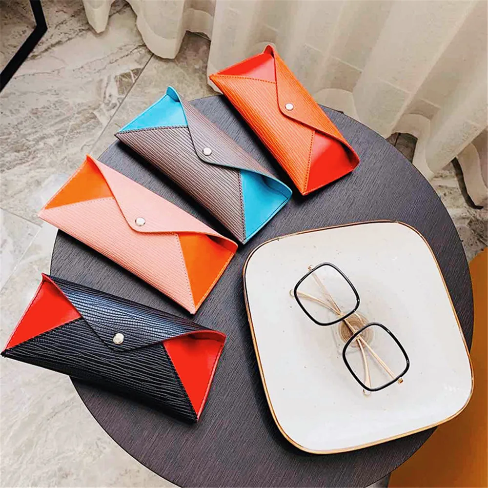 Fashion Soft Leather For Sunglasses Case Pvc Portable Unisex Reading Glasses Box High Quality Leather Eyewear Accessories
Fashion Soft Leather For Sunglasses Case Pvc Portable Unisex Reading Glasses Box High Quality Leather Eyewear Accessories